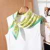 Lenço Quadrado Elegante Floral 70cm para Mulheres, Lenço de Seda Suave e Gracioso, Novo Lenço Decorativo Versátil de Primavera e Verão, Lenço de Pescoço para Mulheres
