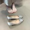 Zapatos Versátiles y Elegantes Estilo Hada Francés 2025 Nuevos Elegantes Satén Punta Afilada Tacones Gruesos Mostrando Longitud de Pierna Tacones Altos