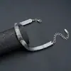 Pulsera para hombre de estilo europeo y americano con cruz incrustada de diamantes, acero de titanio, no se decolora, moda femenina, lujo ligero, accesorios de alta gama