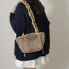 Bolsa de Felpa Transfronteriza para Mujer, Nueva Bolsa de Hombro Cruzada de Felpa de Alta Calidad para el Trabajo, Bolso de Felpa Versátil de Nicho para la Axila