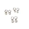Pendientes de Perlas de Colores Akoya 2026 Estilo Nuevo Pendientes Simples Versátiles para Mujer Clips para Orejas Ganchos para Orejas Colgantes de Perla de Concha