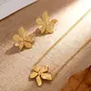 Estilo Antiguo Europeo y Americano Diseño Sencillo de Nicho Lujo Accesible Elegante Nuevo Acero de Titanio Flor Elegante Retro Collar Joyería para Mujeres