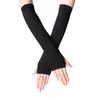 Luvas de Tricô Sem Dedos Outono e Inverno Versão Japonesa e Coreana para Mulheres Luvas Fofas de Meio Dedo Listras da Moda Versáteis para Estudar, Escritório e Viagem
