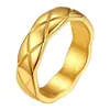 Anillo de Borde Ondulado Nuevo y de Moda Transfronterizo con Patrón de Diamante Anillo de Pareja Moda Tendencia Joyería de Alta Venta al por Mayor para Mujeres