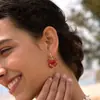 Aretes Colgantes Wanxing Estilo Europeo y Americano Acero Inoxidable Chapado en Oro de 18K con Pedrería y Esmalte de Goteo Animal Marino para Mujer, Venta al por Mayor Transfronteriza para Fiestas