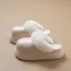 Pantuflas de algodón impermeables con plataforma para aumentar la altura para mujer, nuevo modelo otoño e invierno 2025, adecuadas para uso interior y exterior, zapatos de algodón antideslizantes y engrosados