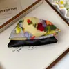 Pinza Triangular para el Cabello de Tela Estilo Coreano, Pasador Dulce y Elegante, Pinza de Tiburón, Lujo Ligero, Sensación de Alta Gama, Accesorio Versátil para el Cabello para Mujeres