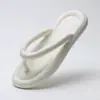 Novas Chinelas Estilo 2024 para Roupa de Praia, Sandálias de Praia para Casal, Sandálias Transfronteiriças Femininas de Verão Antiderrapantes e Resistentes ao Desgaste