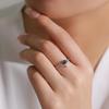 Anillo de Plata Esterlina S925 de Lujo Ligero Nuevo en Forma de Gota Circonio de Color Diseño Creativo Personalizado Geométrico de Alta Gama para Dedo Índice de Mujer