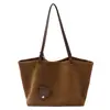 Bolsa de Hombro Suave de Gran Capacidad Transfronteriza para Mujer Estilo Retro de Alta Gama Bolso de Hombro Único Moda Versátil Bolso de Mano para Viajes Personalización