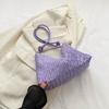 Bolsa pequena feminina plissada estilo coreano bolsa de ombro simples elegante feminina 2023 nova bolsa casual portátil nas axilas