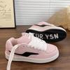 Sapatos de nicho estilo coreano, estilo pão rosa, femininos, tendência, primavera 2025, novos, estudantes, tênis casuais, sapatos brancos