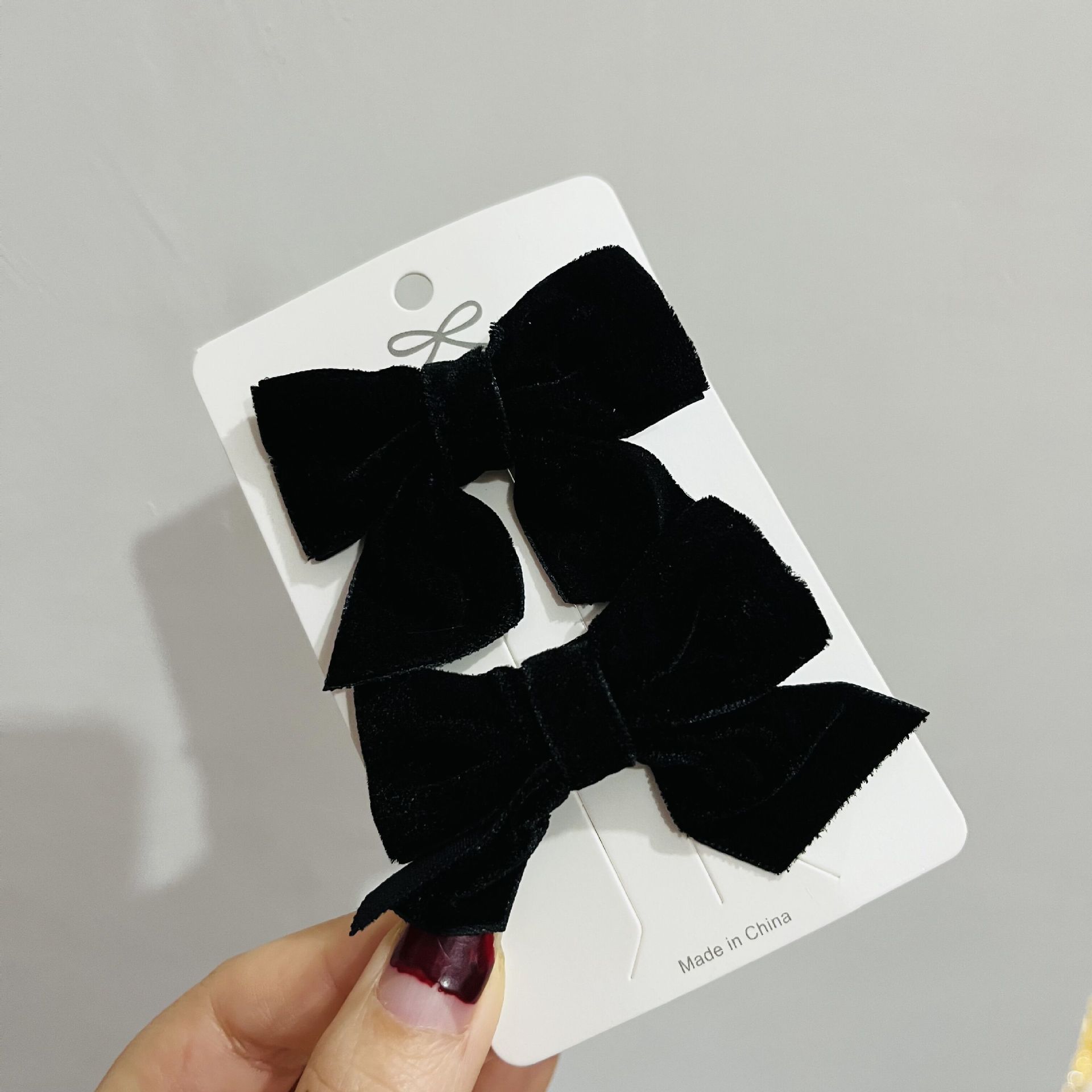 红色领结发夹