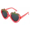 Nuevas Gafas Europeas y Americanas para Niños, Marco de Fresa Personalizado para Niñas, Gafas de Sol con Protección Solar para Exteriores, Gafas de Sol con Forma Cóncava 217 182