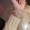 Pulsera Acrílica Temblorosa Pulsera Campana Candado Ping An Diseño Nicho para Mujer Media Pulsera Pulsera Lujo Ligero