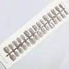 Uñas Postizas Combinadas Ojo de Gato Color Sólido Usables, Uñas de Manicura Color Sólido Blanqueadoras y de Alta Gama, Almendras Largas Removibles (30 piezas)