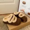 Chinelos Peludos Fofos Femininos 2026 Inverno Uso Externo Acolchoado Quente Velcro Birkenstock Slip-on Retrô Sapatos de Algodão