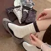 Nuevos calcetines de otoño e invierno hasta la pantorrilla, esquema de color gris, con detalles de lazo, patrones de cuadros, rayas y lunares estilo coreano, versátiles para varios atuendos