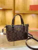 Elegante bolsa de mão pequena para mulheres, nova bolsa de balde pequena estilo vintage coreano 2026, estilo monograma versátil, bolsa de ombro e transversal estilosa