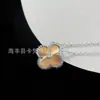 Colar de Trevo de Quatro Folhas com Diamantes Edição Limitada de Natal 2025 de Alta Qualidade para Mulheres, Banhado a Ouro Rosa 18K, Corrente para Clavícula, Dropshipping para Transmissão ao Vivo