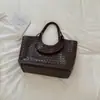 Bolsa Tote Tecida Simples de Grande Capacidade para o Dia a Dia 2026 Nova Tendência Nicho Retrô Elegante Bolsa de Ombro Único Estilo Balde