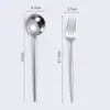 Juego de vajilla estilo occidental: juego de tres piezas de cuchillo y tenedor para bistec, cuchara de postre para uso doméstico, palillos, mango largo de acero inoxidable, estilo moderno de lujo ligero ins