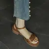 Sandálias rasteirinhas simples e elegantes de uma tira para mulheres, novidade de verão 2026, bico redondo, bico aberto, salto de espessura média, sandálias romanas