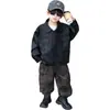 Chaqueta de Cuero de Otoño para Niños 2026 Nuevo Modelo Elegante Chaqueta Estilo Motociclista para Niños Cortavientos Retro Estilo Hong Kong