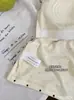 Estilo Verão Hot Girl Camisole de Alça Halter com Bojo, Peça de Cima de Bolinhas para Usar por Cima ou por Baixo, Camisole Regata, Lingerie