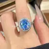 Anillo Paraiba Sabor Menta Atmósfera Romántica de Lujo Ligero Moda Versátil Completo de Diamantes Anillo de Zirconia Oval
