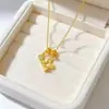Tienda de Oro Mismo Estilo Oro Arena Fortuna Ladrillo de Oro Mariposa Calabaza Collar Varios Alta Retención de Color Flor de la Suerte Cadena para Clavícula Venta al por Mayor