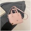 Bolsa Plissada de Mão de Alta Qualidade 2025 Primavera Nova Moda Bolsa Feminina Bolsa Balde Simples Bolsa Transversal Brilhante
