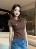 Camiseta Blanca Redonda Versátil de Alta Calidad con Bordado de Pony Estilo Coreano, Top de Verano Delgado de Manga Corta Premium para Mujer