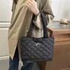 Bolso Tote Simple de Mano Estilo Coreano al Por Mayor Bolso de Mujer 2025 Invierno Nuevo Costuras a Cuadros Bolso de Hombro Bolso Axilar para Viaje