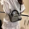 Bolso de Mano para Empanadas para Mujer, Estilo Coreano, Nuevo Diseño de Nicho Verano 2026, Bolso de Hombro Rayado, Bolso Cruzado de Alta Gama