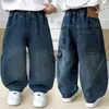 Calça Jeans Infantil Menino 2026 Nova Estilosa Estilo Outono Roupas de Outono para Crianças Calças Bebê Outono Casual Calças Longas Vestuário Infantil
