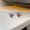 Exquisitos Aretes de Clip de Flores Pequeñas de Colores, Aros Simples, Pendientes de Flor de Cuatro Hojas Microincrustados, Diseño de Nicho para Mujeres, Pendientes de Alta Gama