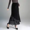 Saia longa de renda assimétrica em retalhos estilo sereia para mulheres, coleção outono/inverno 2026, cintura alta, afina a silhueta e modela o corpo