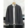Suéter de cachemira grueso de lujo para hombre, chaqueta de punto casual de negocios con bloques de color y cárdigan de cuello alto