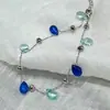 Tornozeleira Azul com Contas em Formato de Gota d'Água, Estilo Coreano, Fresca e Elegante, com Design Irregular e Alto Apelo Estético para uma Vibe de Beira-Mar