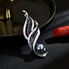 Broche Simples de Alto Nível com Design de Pena de Pérola, Clássico Combina com Tudo, Zircônia de Diamante Completo, Joia Exquisita de Corsage