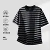 Ropa para Hombre Xintang Dropshipping Verano 2026 Nueva Camiseta Rayada de Manga Corta con Cuello Redondo Top de Manga Corta para Hombre