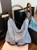 Mochila feminina casual de grande capacidade 2026 nova moda mochila para o dia a dia bolsa de ombro versátil multiuso