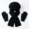 Conjunto de tres piezas para mujeres de mediana edad y mayores: gorro de punto grueso y cálido de otoño e invierno, gorra de béisbol de pelo de conejo, bufanda y guantes