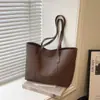 Bolsa Tote de Moda Estilo Coreano de Grande Capacidade Retrô Nicho High-End Simples e Versátil para Ir ao Trabalho e para a Aula