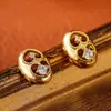 Pendientes de Aleación de Cobre, Pendientes Pequeños Exquisitos y Elegantes para Mujer, Pendientes Versátiles para el Viaje Diario, Lujo Ligero y Sensación de Alta Gama