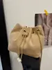 Bolsa Saco com Cordão Moda Coreana 2026 Nova Bolsa Transversal Corrente Corrente de Veludo Personalizada Ins Bolsa de Ombro Simples