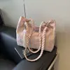 Bolsa Nova Estilosa e na Moda, Bolsa de Ombro Nova de Grande Capacidade para a Primavera, Bolsa Tote Feminina Tendência 2026