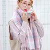 Cachecol Xadrez de Faux Cashmere de Inverno para Mulheres, Xale Elegante Estilo Japonês Quente para Outono e Inverno com Franjas, Aquecedor de Pescoço Rosa Versátil para Proteção contra o Frio