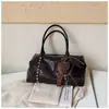 Bolso Cruzado de un Solo Hombro Nuevo 2026, Bolso de Mano Casual con Remaches Otoño-Invierno, Bolso de Axila de Alta Gama, Bolso para el Trabajo para Mujer, Moderno